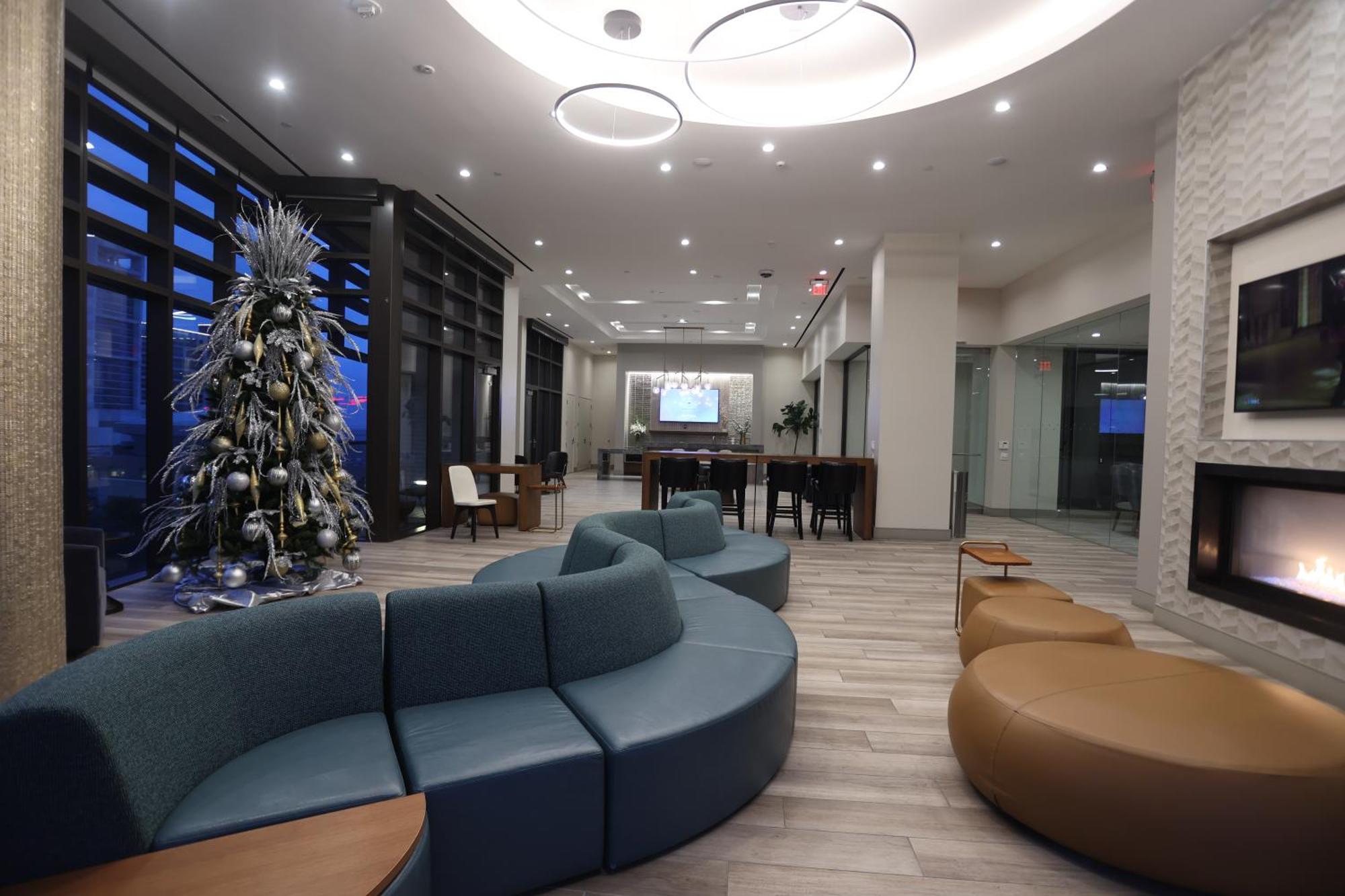 Houston'S Downtown Oasis Aparthotel Exterior photo